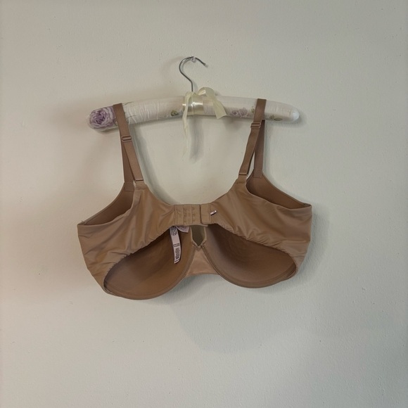 Victoria's Secret Tan Perfect Shape Bra - Picture 2 of 7